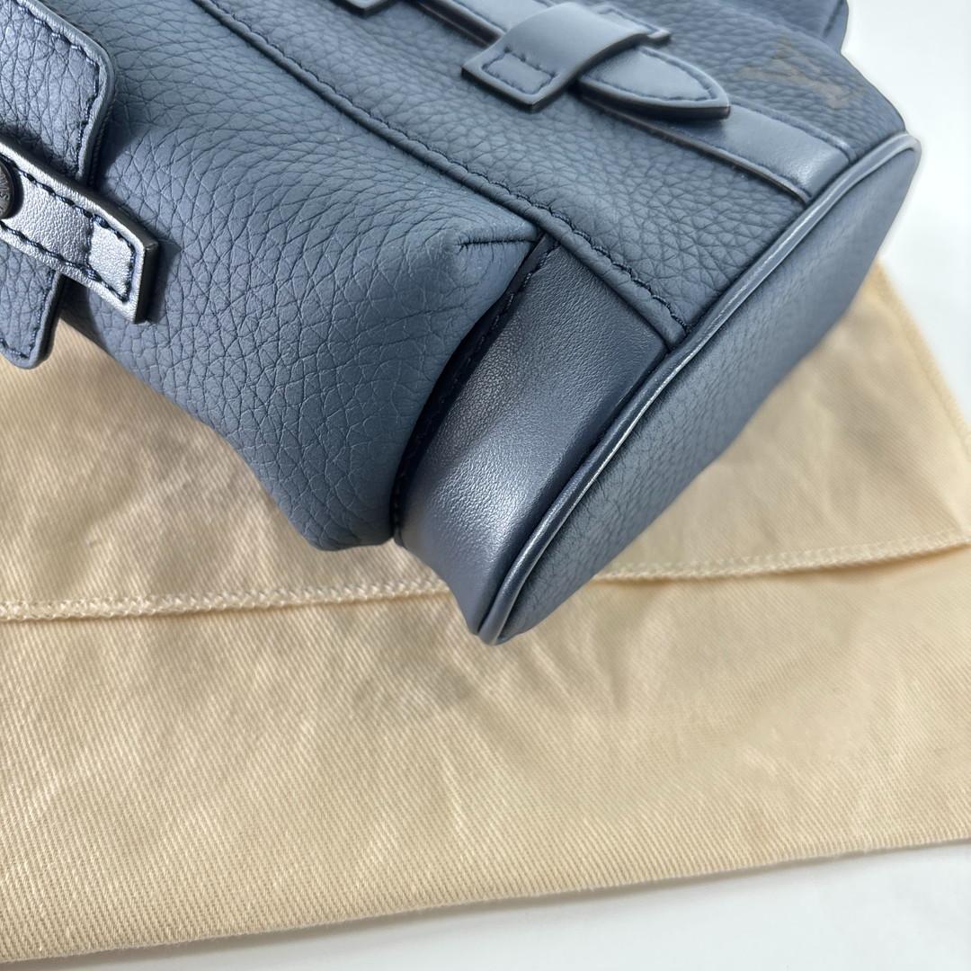 Louis Vuitton Christopher XS Shoulder Bag Taurillon Leather — view 6