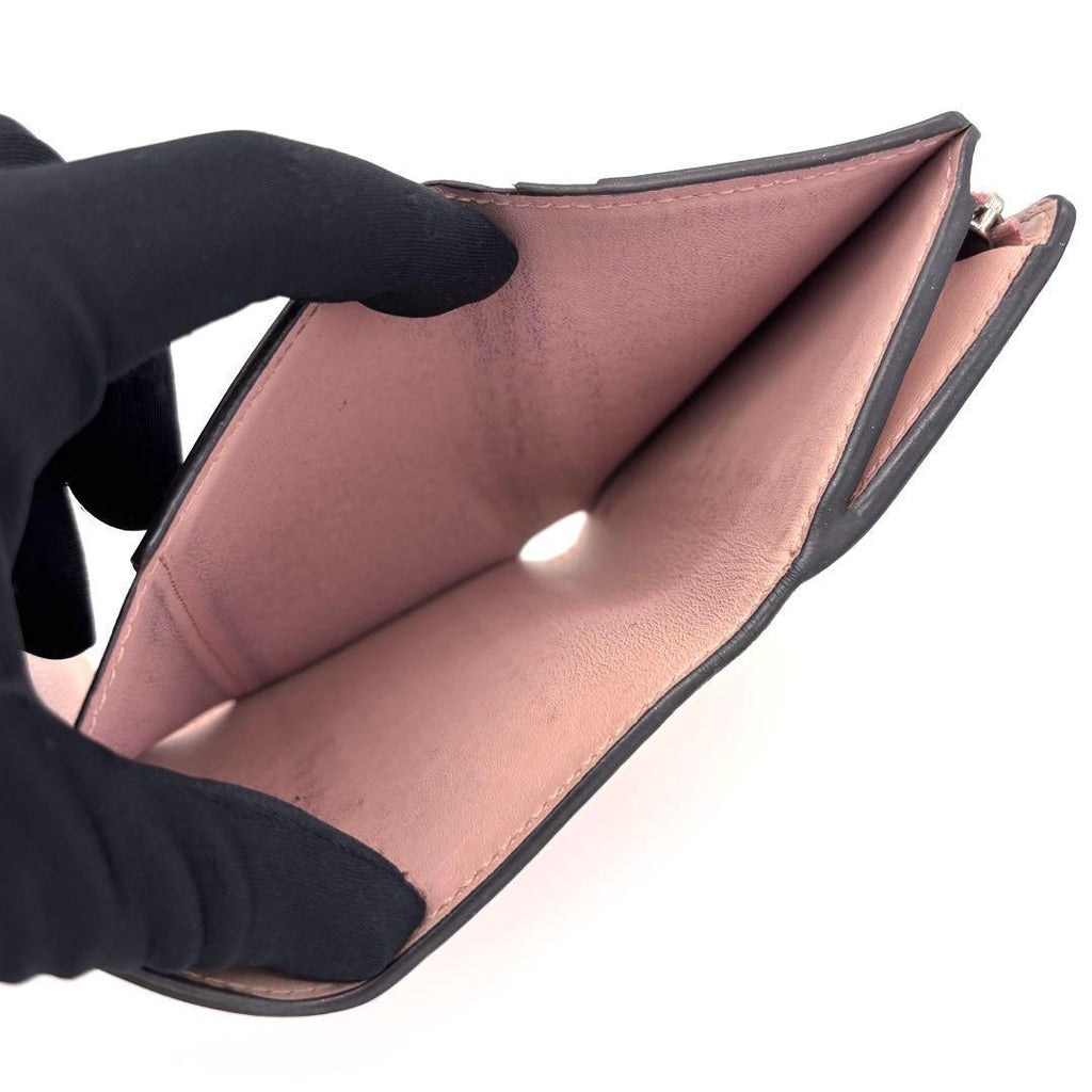 Louis Vuitton Mahina Portefeuille Iris XS Pink Trifold Wallet — view 5