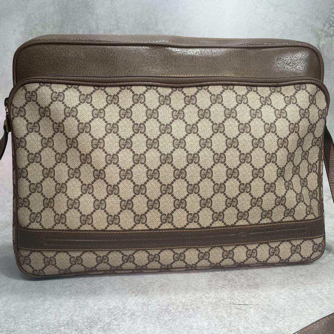 Gucci GG Shoulder Bag Brown Beige Leather Logo — view 2