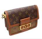 Louis Vuitton Dauphine Mini Shoulder Bag — view 4