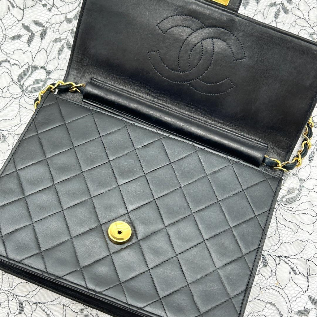 Chanel Quilted Chain Shoulder — view 5