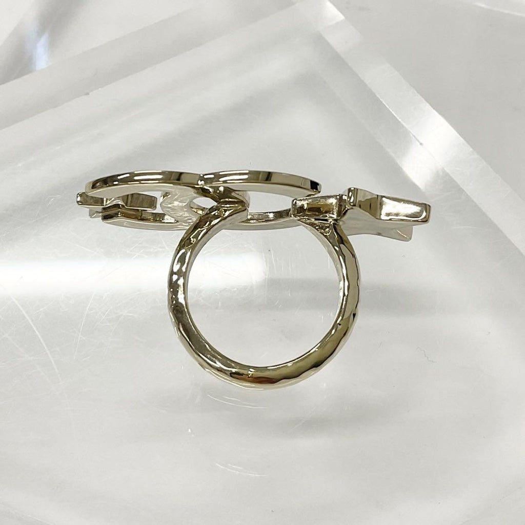 Chanel CC Logo Star Rhinestone Ring Gold — view 3