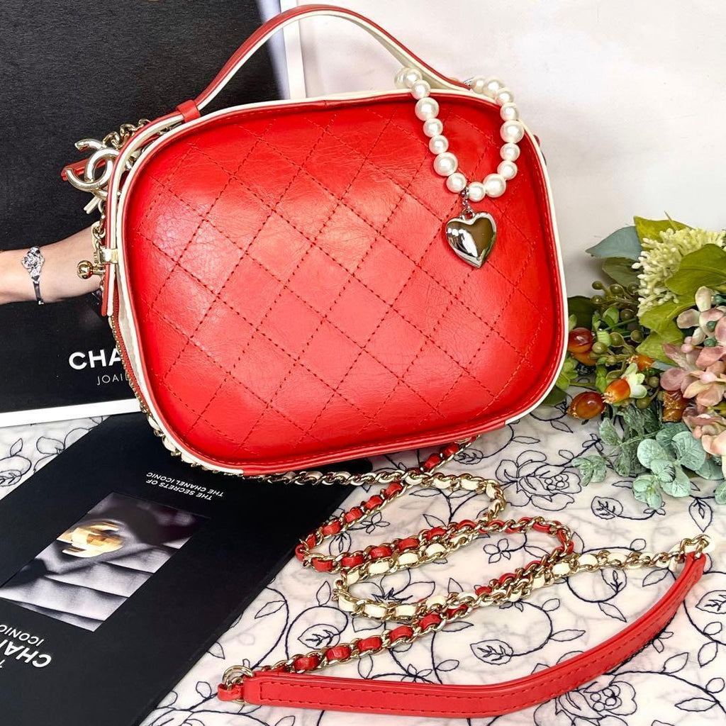 Chanel Camera Bag Quilted Chain — view 2