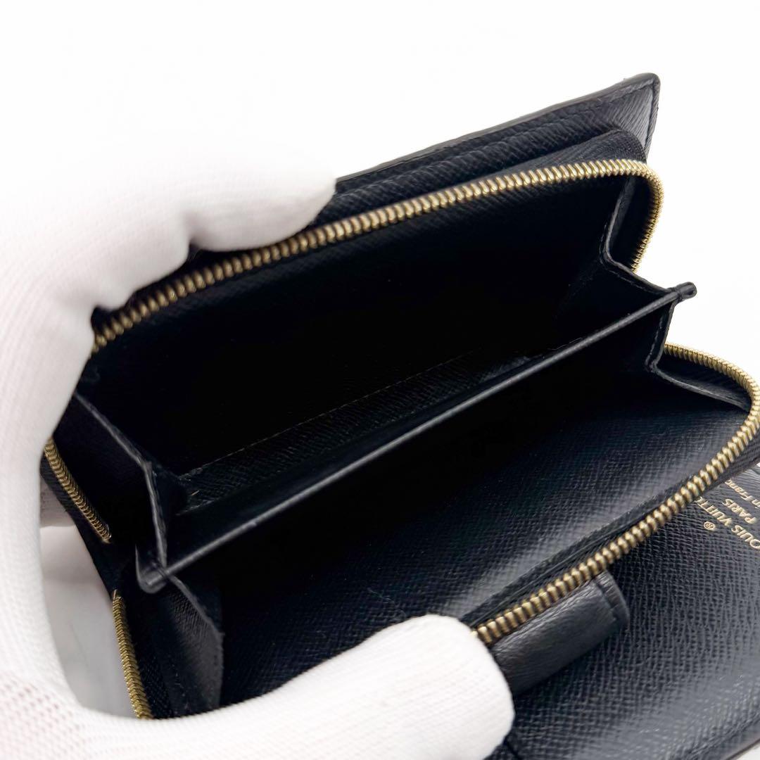 Louis Vuitton Portefeuille Juliette Monogram Giant Bifold Wallet — view 8