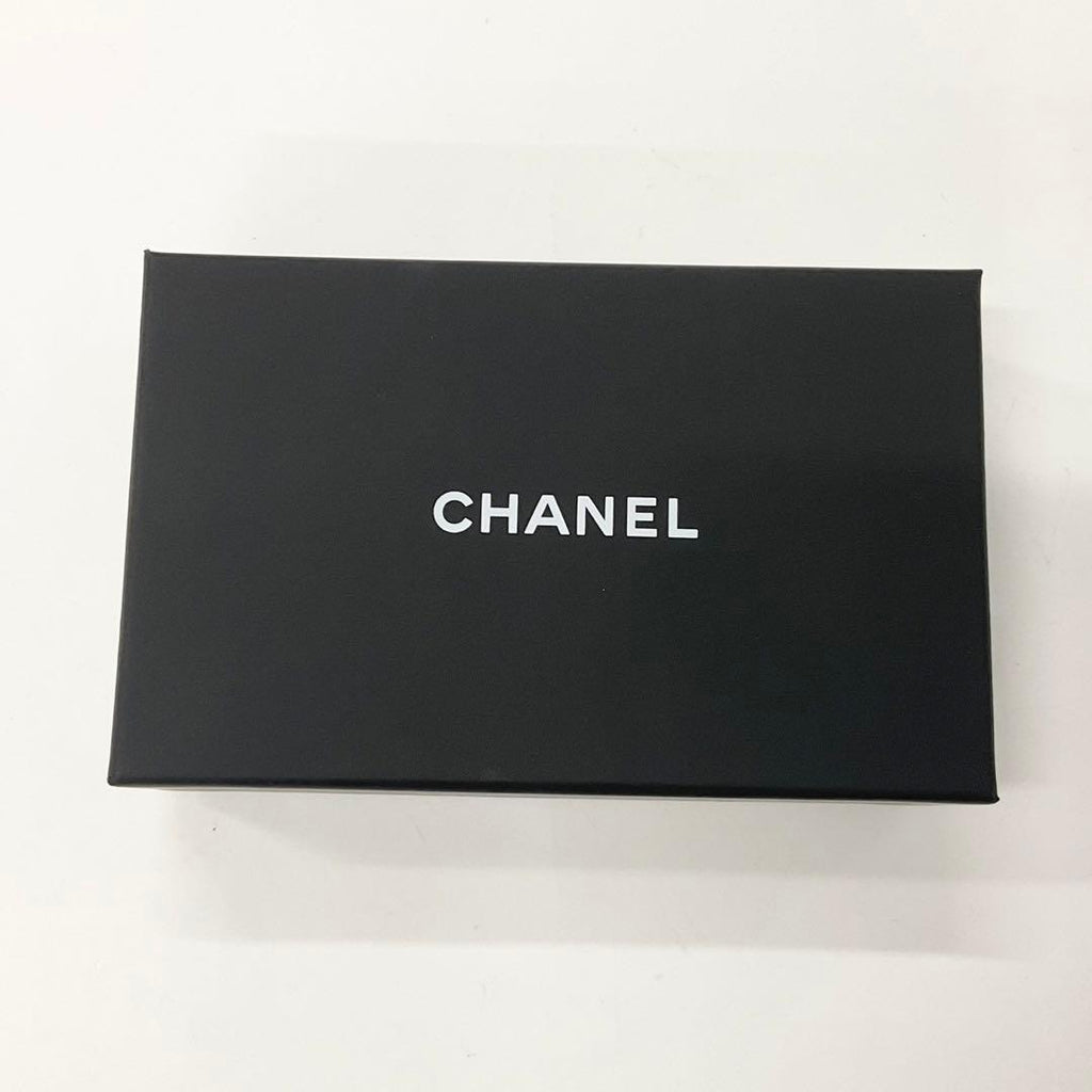 Chanel Caviar Leather CC Logo Zip Coin Purse Wallet Case — view 9