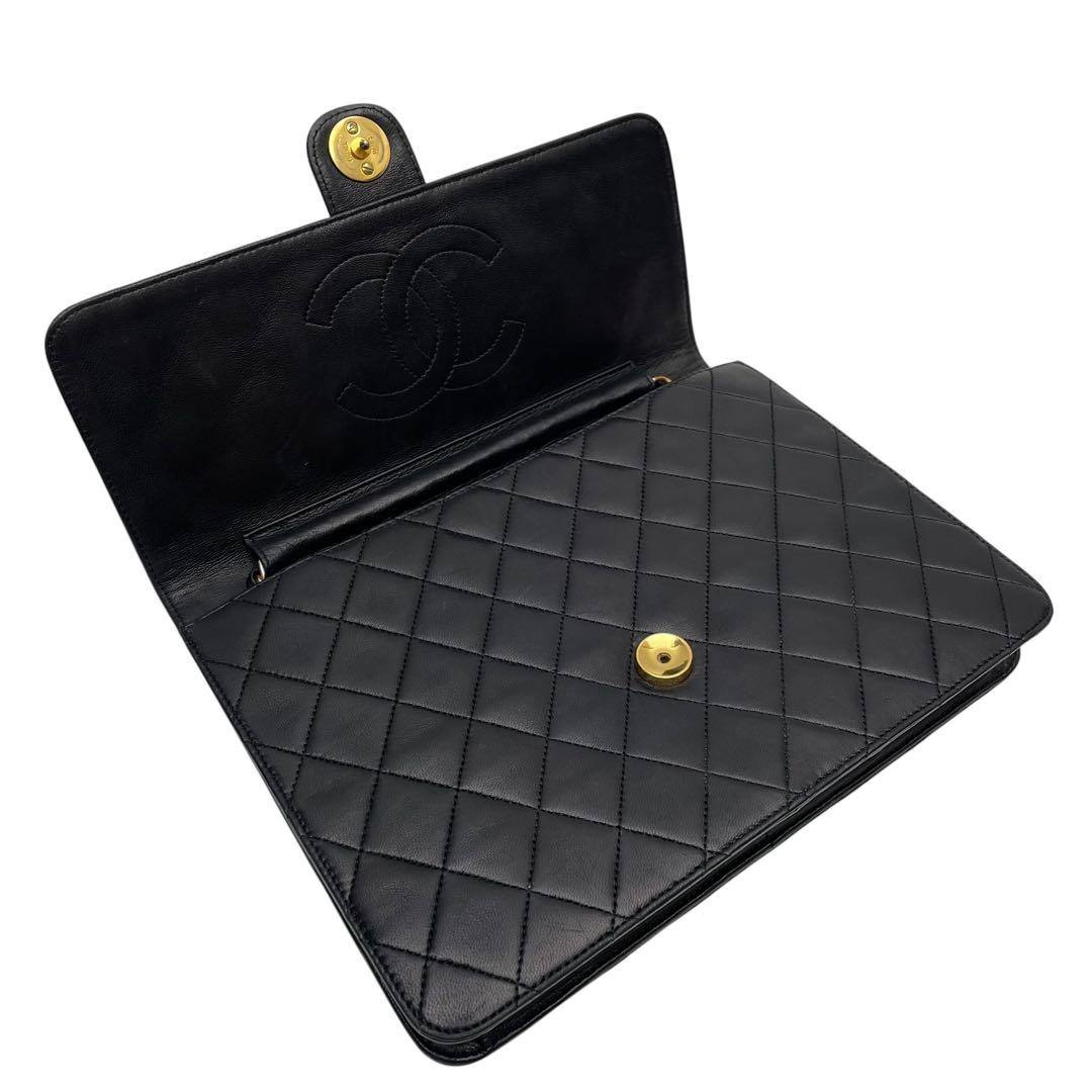 Chanel Quilted Lambskin Chain Shoulder Bag CC Logo Black — view 7