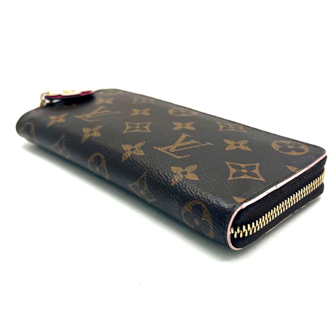 Louis Vuitton Monogram Portefeuille Clemence Flower Charm Wallet — view 7