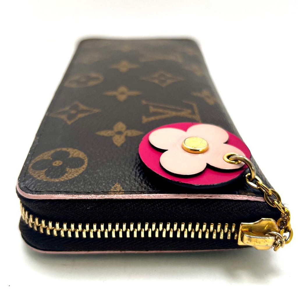 Louis Vuitton Monogram Portefeuille Clemence Flower Charm Wallet — view 9