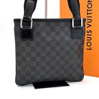 Louis Vuitton Damier Graphite Thomas Shoulder Bag Gray — view 2