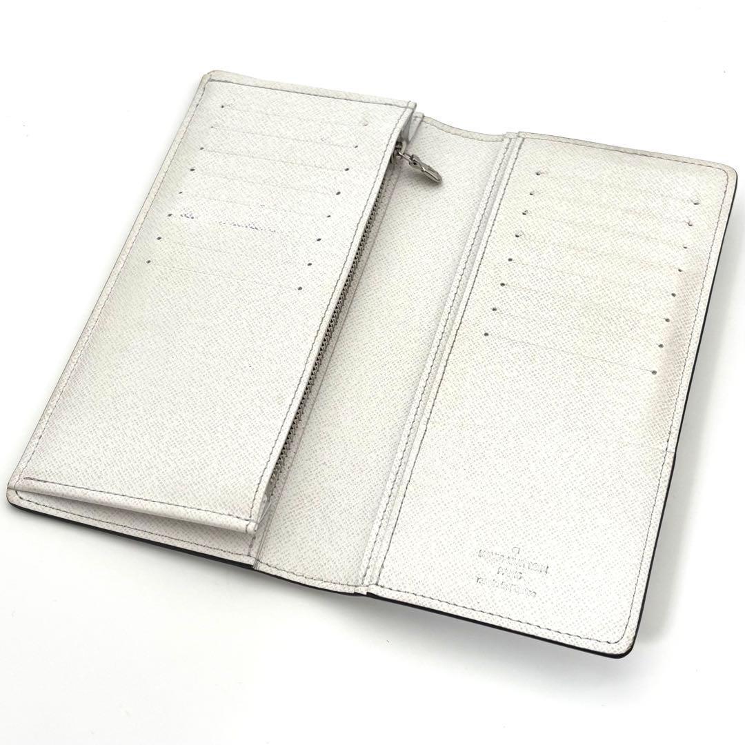 Louis Vuitton Portefeuille Brazza NM Taigarama White Wallet — view 3