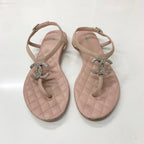 Chanel CC Logo Quilted Leather Thong Sandals Pink — view 2