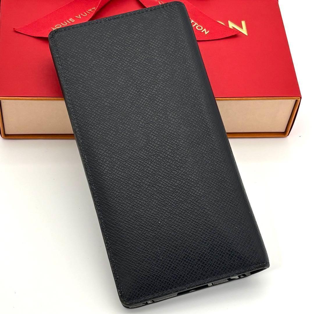 Louis Vuitton Wallet Portefeuille Brazza Navy Hawaii Taiga — view 3