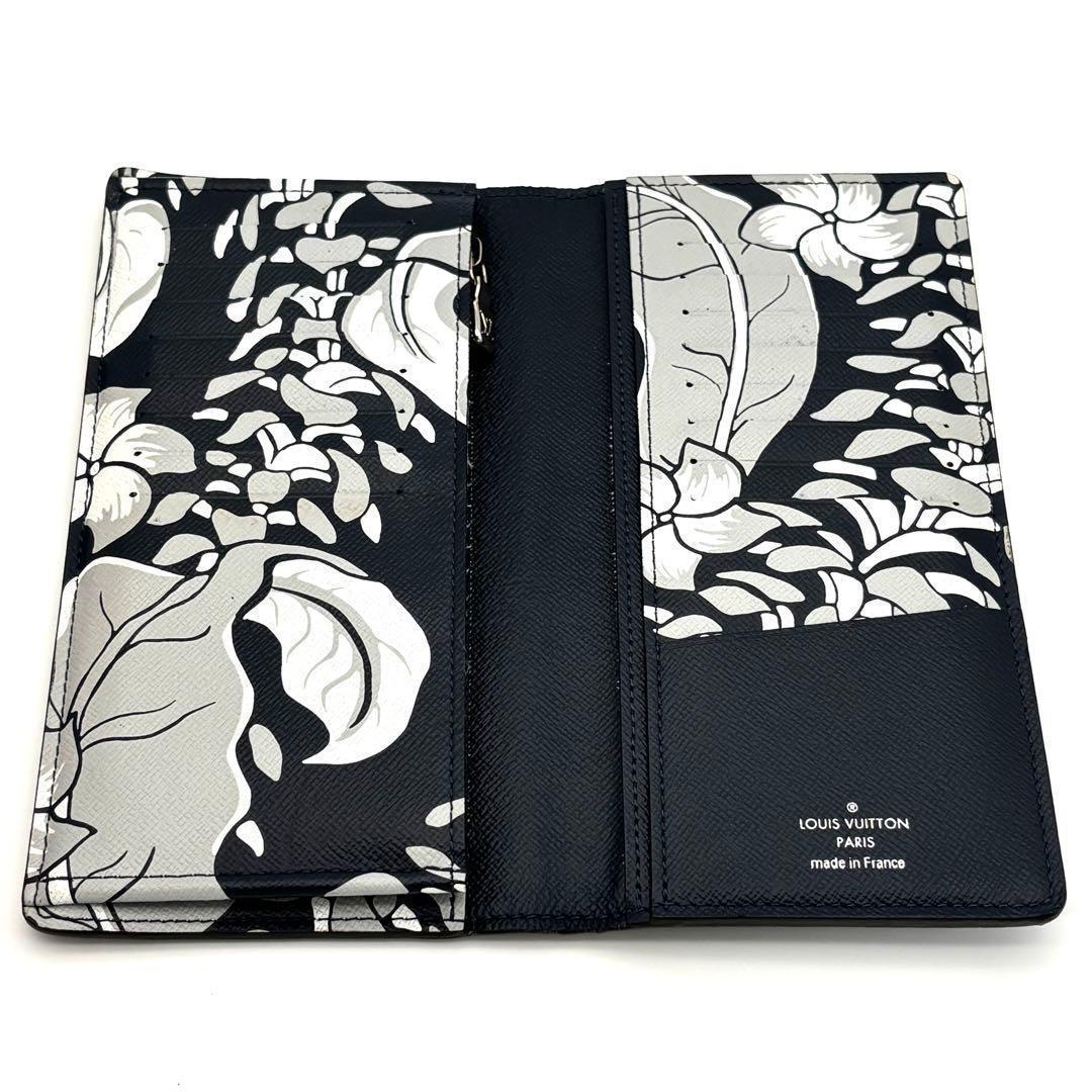 Louis Vuitton Wallet Portefeuille Brazza Navy Hawaii Taiga — view 6