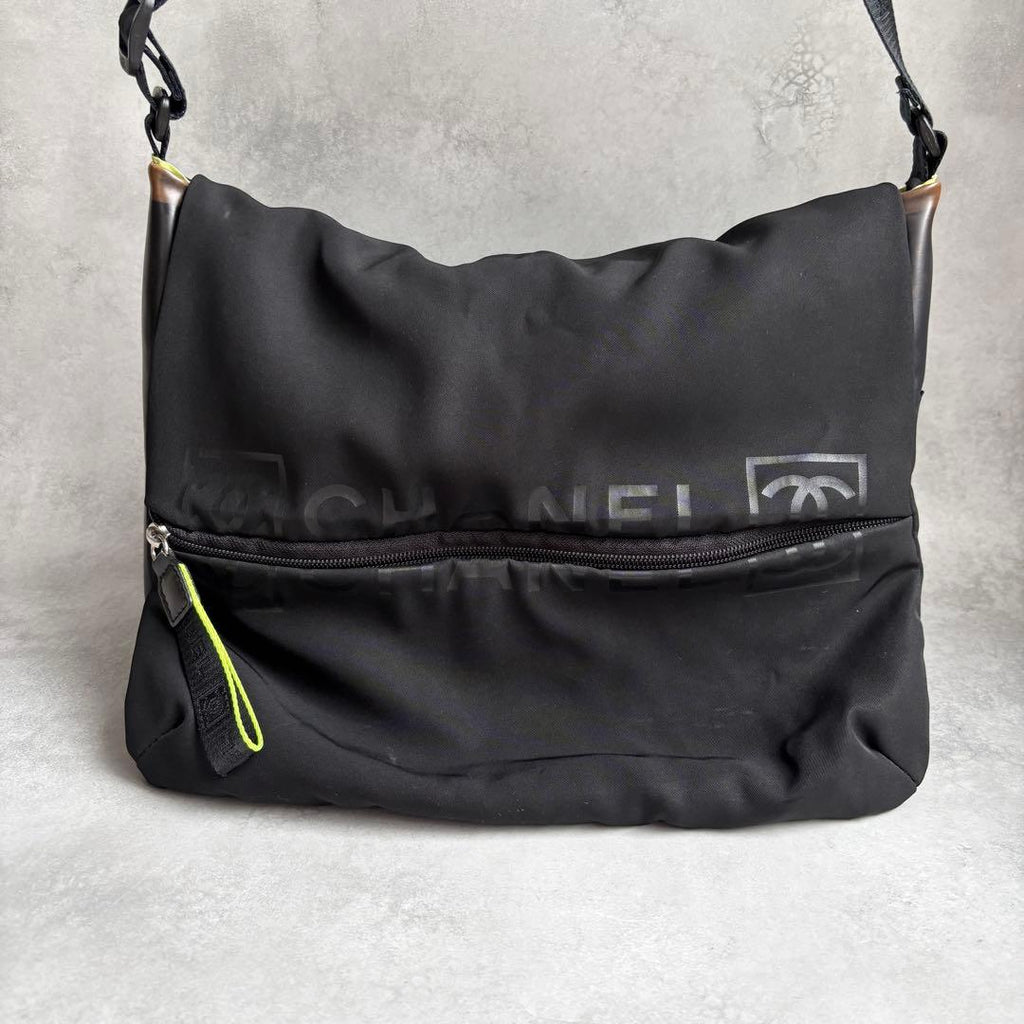 Chanel Shoulder Bag Brown — view 2