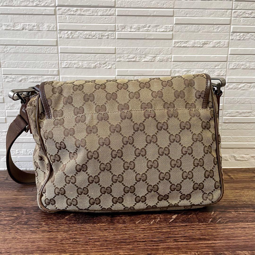 Gucci GG Canvas Leather Shoulder Bag Messenger Brown — view 2
