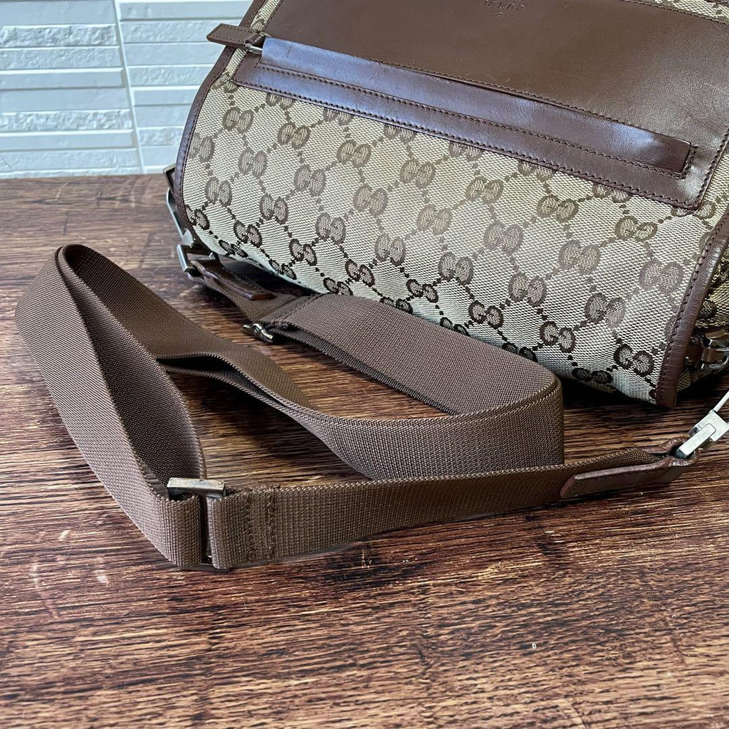 Gucci GG Canvas Leather Shoulder Bag Messenger Brown — view 7