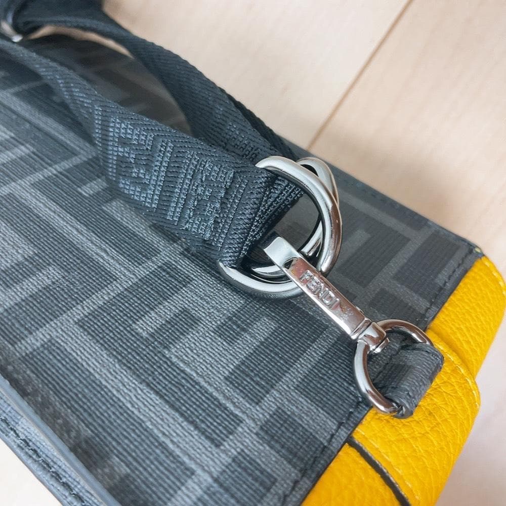 Fendi Zucca Shoulder Bag Smartphone Pouch — view 9