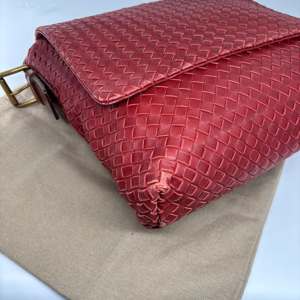 Bottega Veneta Intrecciato Shoulder Bag — view 6