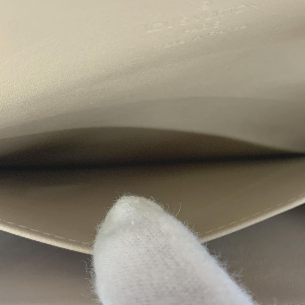 Louis Vuitton Shoulder Back Vernis Thompson Black Flat — view 9