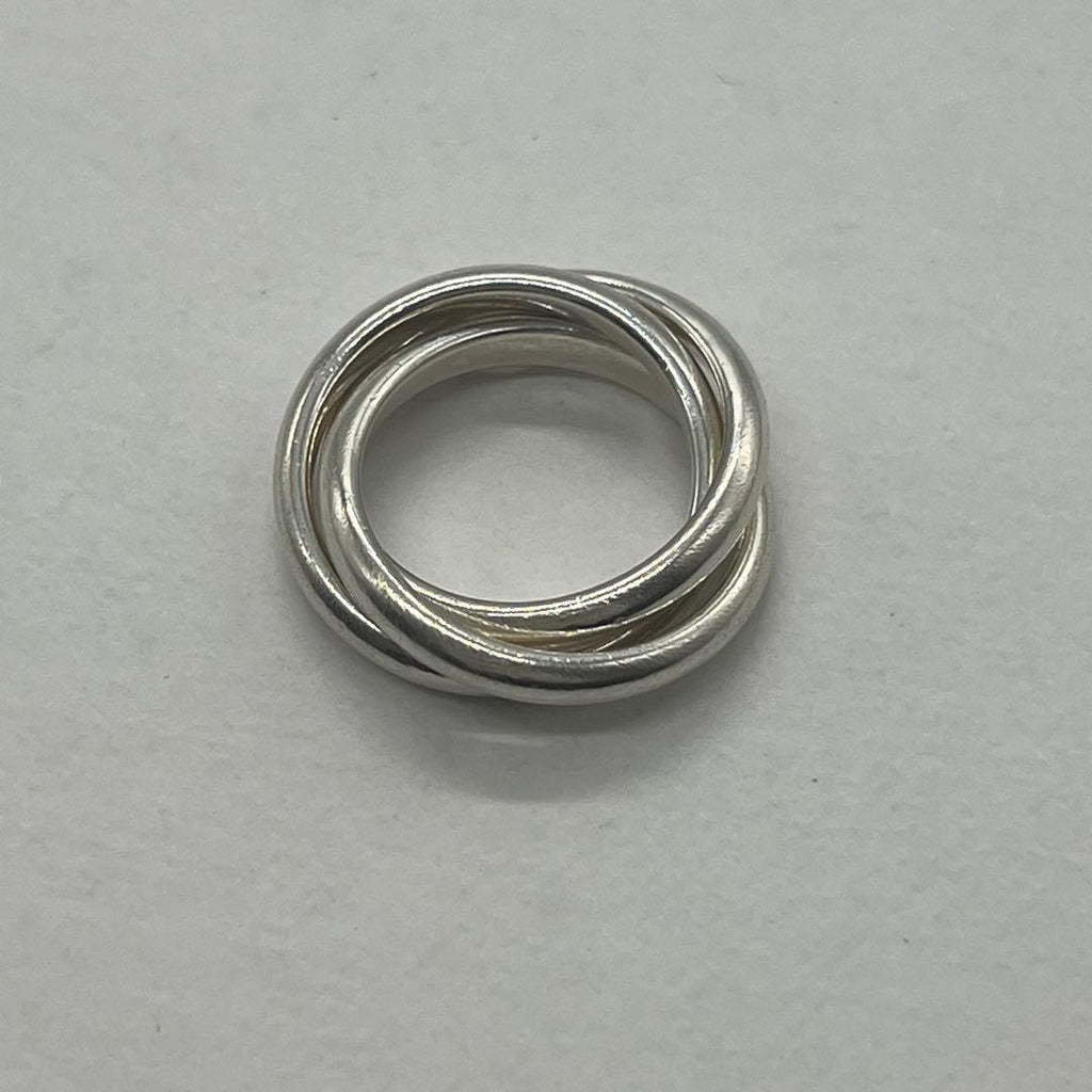 Tiffany & Co Trinity Ring Vintage — view 7