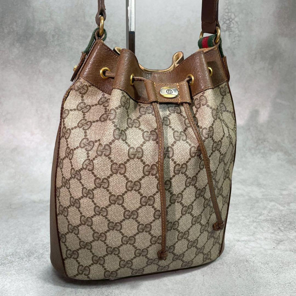 Gucci GG Sherry Line Shoulder Bag Brown Leather Drawstring