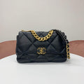 Chanel 19 CC Logo Ta on Rock Chain on Shoulder Bag