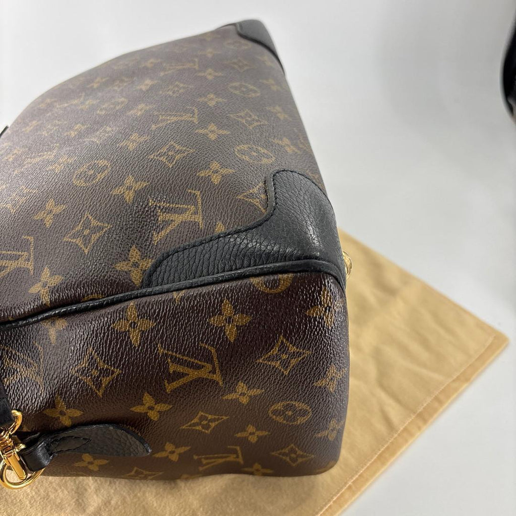Louis Vuitton Monogram Retiro Handbag 2-Way — view 8