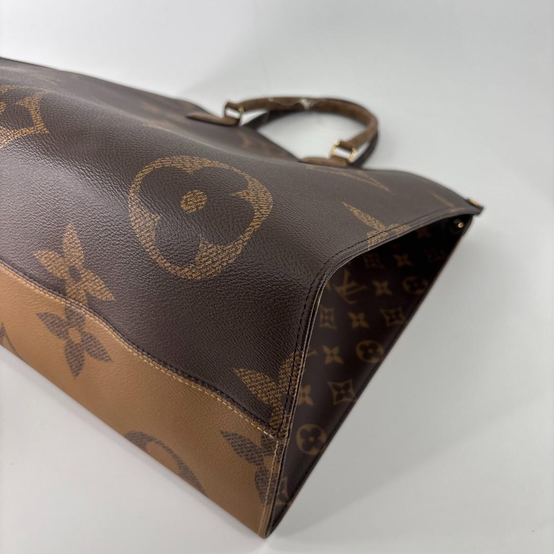 Louis Vuitton Monogram Giant On The Go GM Tote — view 9