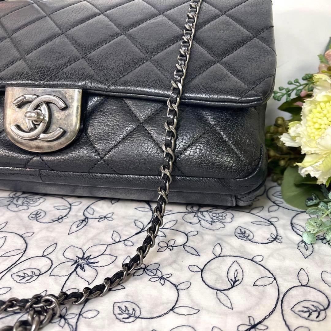 Chanel Chain Shoulder Bag Double Flap Quilted — view 6
