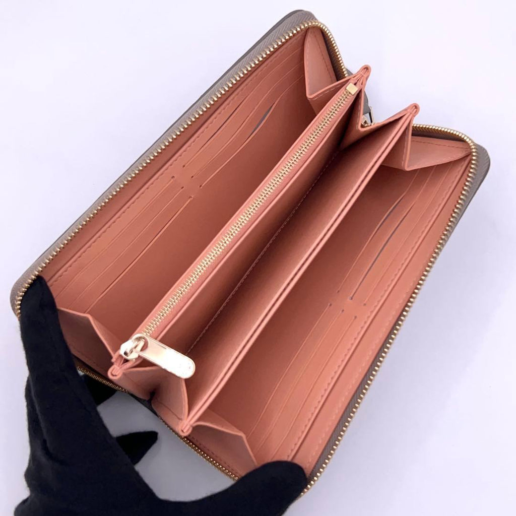 Louis Vuitton Flight Mode Mahina Zippy Wallet Limited — view 3