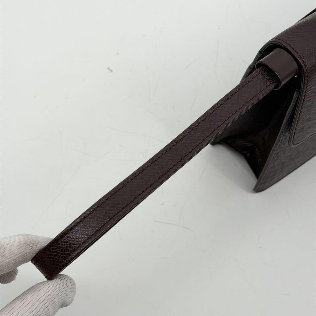 Louis Vuitton Pochette Clado Taiga Acajou Second Bag — view 8
