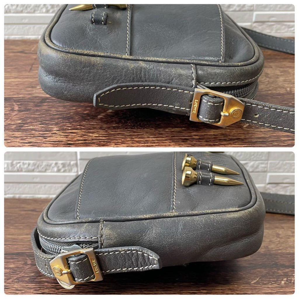 Loewe Leather Anagram Logo Golf Tee Shoulder Bag — view 4
