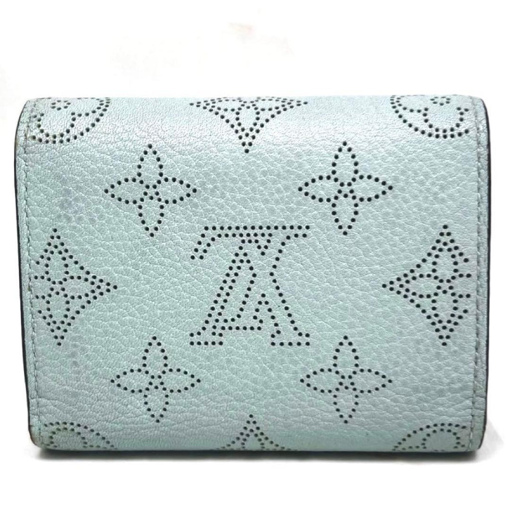 Louis Vuitton Mahina Vert Lagune Portefeuille Iris XS Wallet — view 2