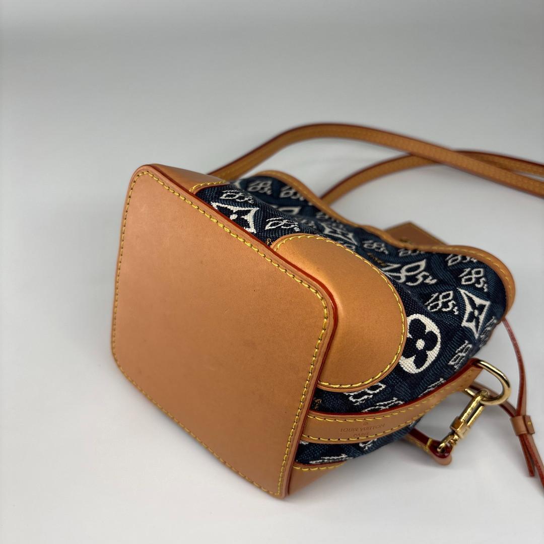 Louis Vuitton Noe Perth Shoulder — view 9