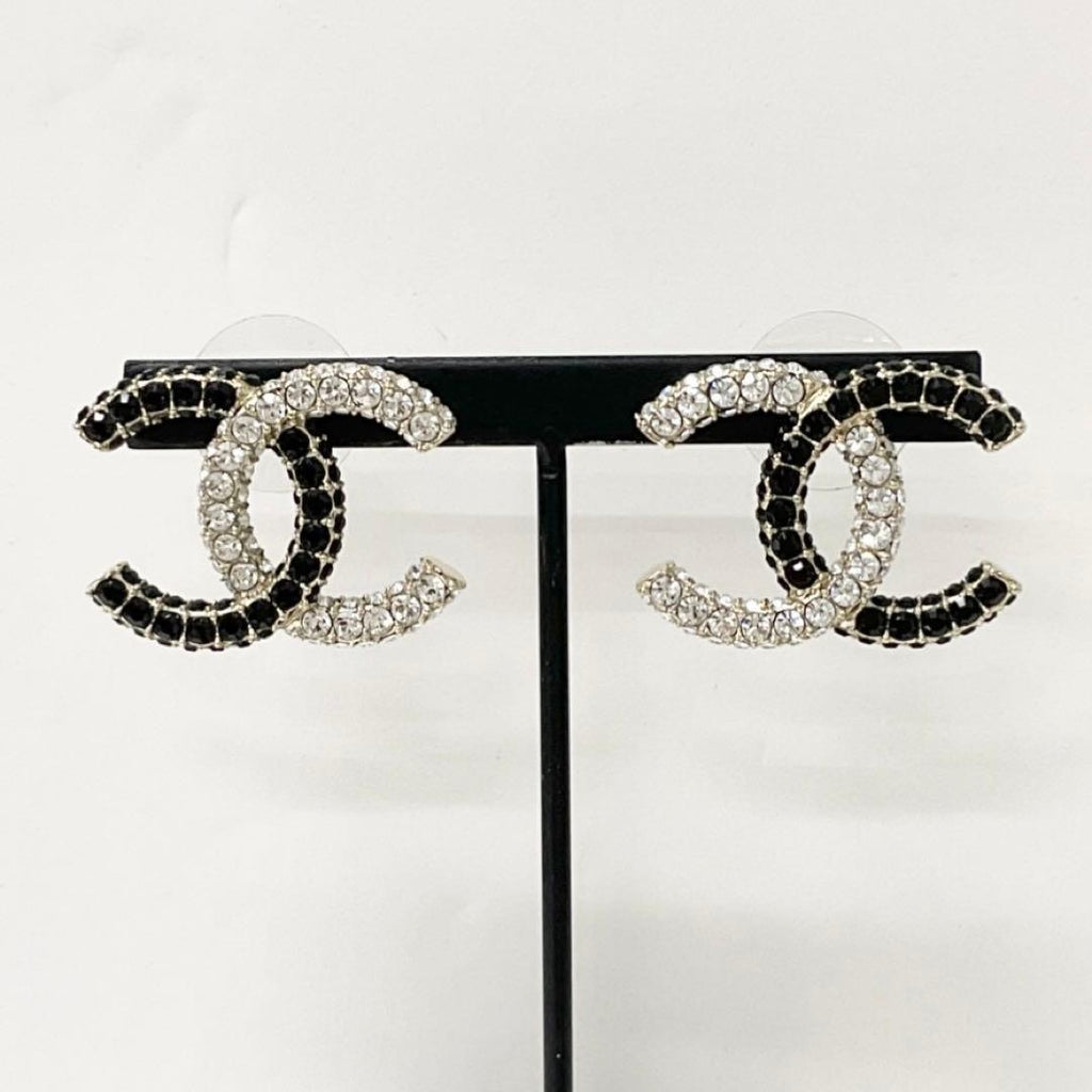 Chanel Earrings CC Logo Rhinestone Gold — view 6