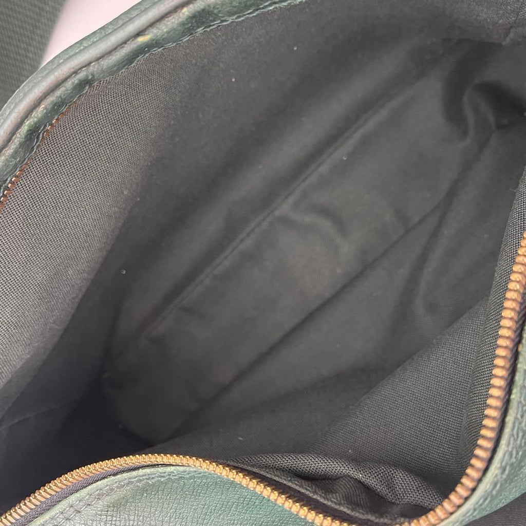 Louis Vuitton Taiga Reporter PM Shoulder Bag Epi Sea Green — view 4