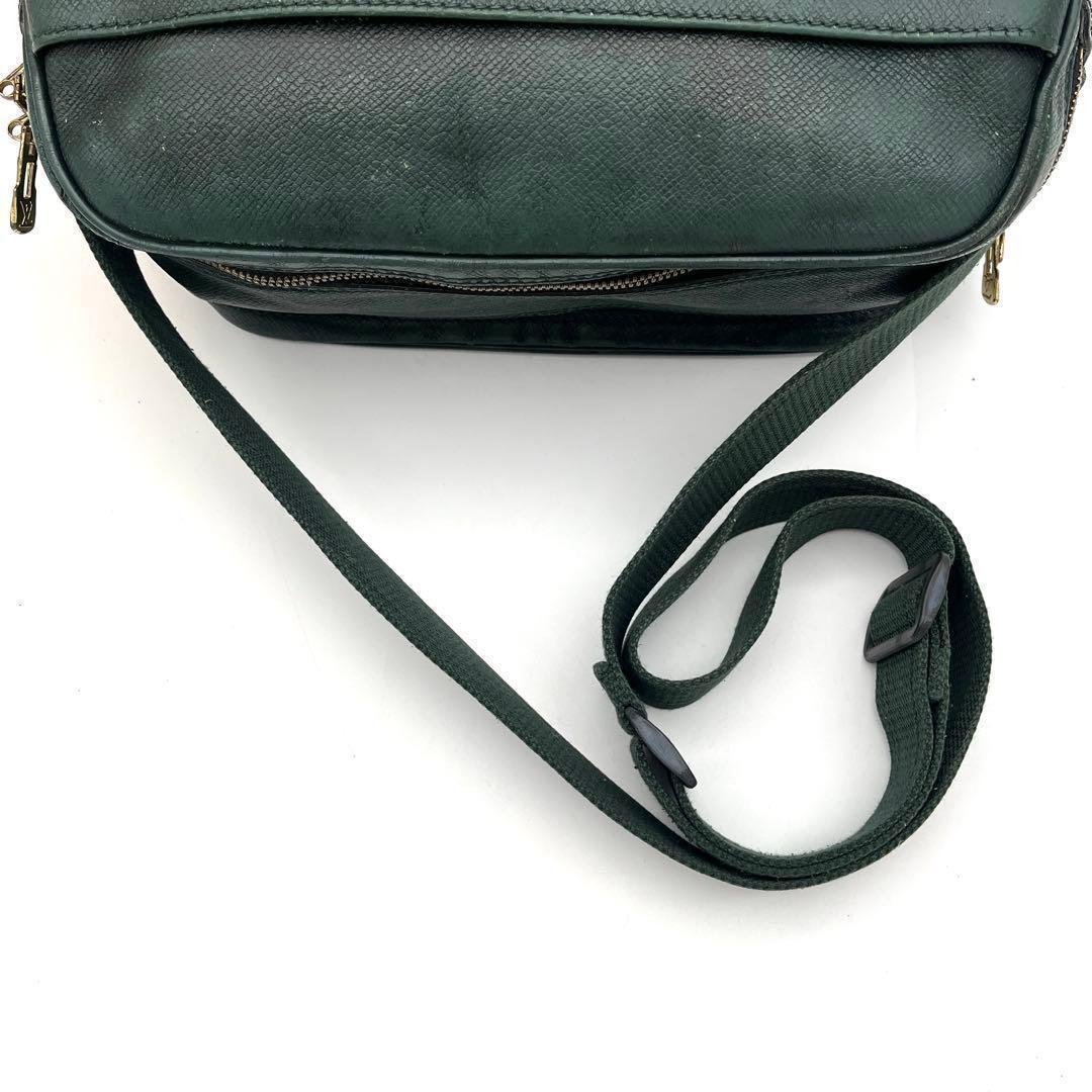 Louis Vuitton Taiga Reporter PM Shoulder Bag Epi Sea Green — view 5
