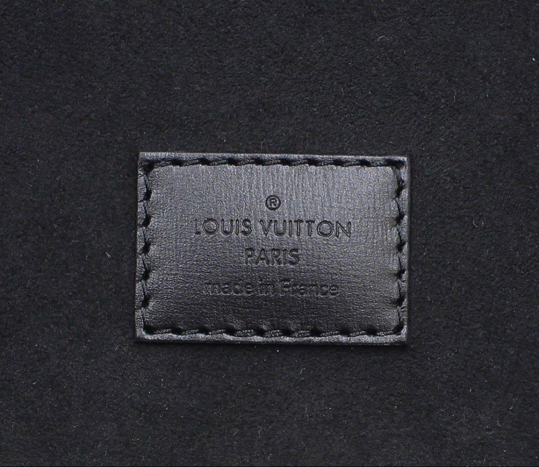 Louis Vuitton New Monogram Reverse Cannes Vanity — view 9