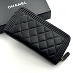 Chanel New Wallet Boy Round — view 4
