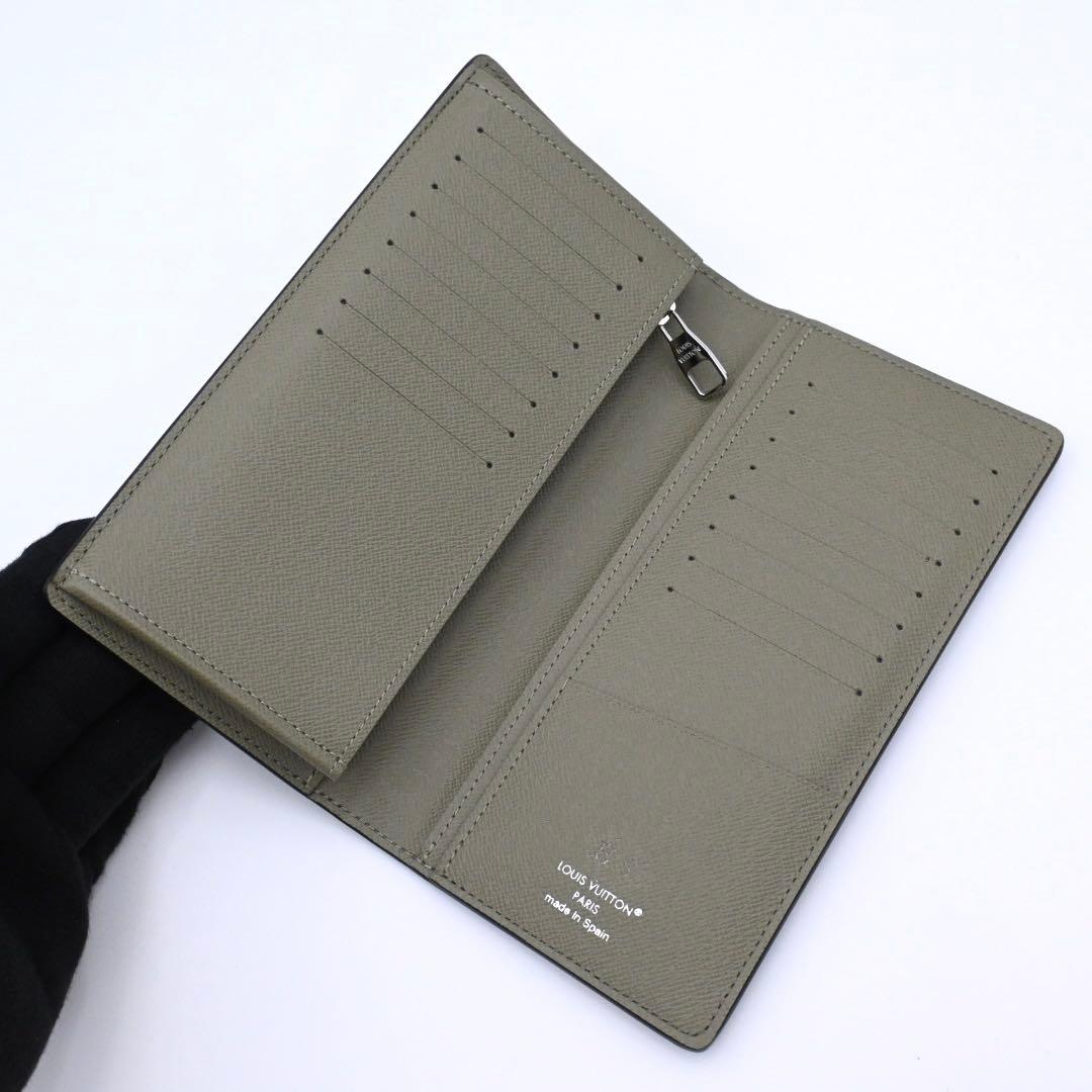 Louis Vuitton Eclipse Portefeuille Brazza Wallet Khaki — view 3