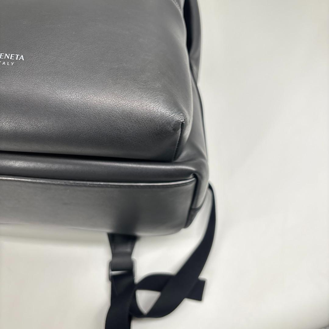 Bottega Veneta Super Leather Backpack Black — view 8