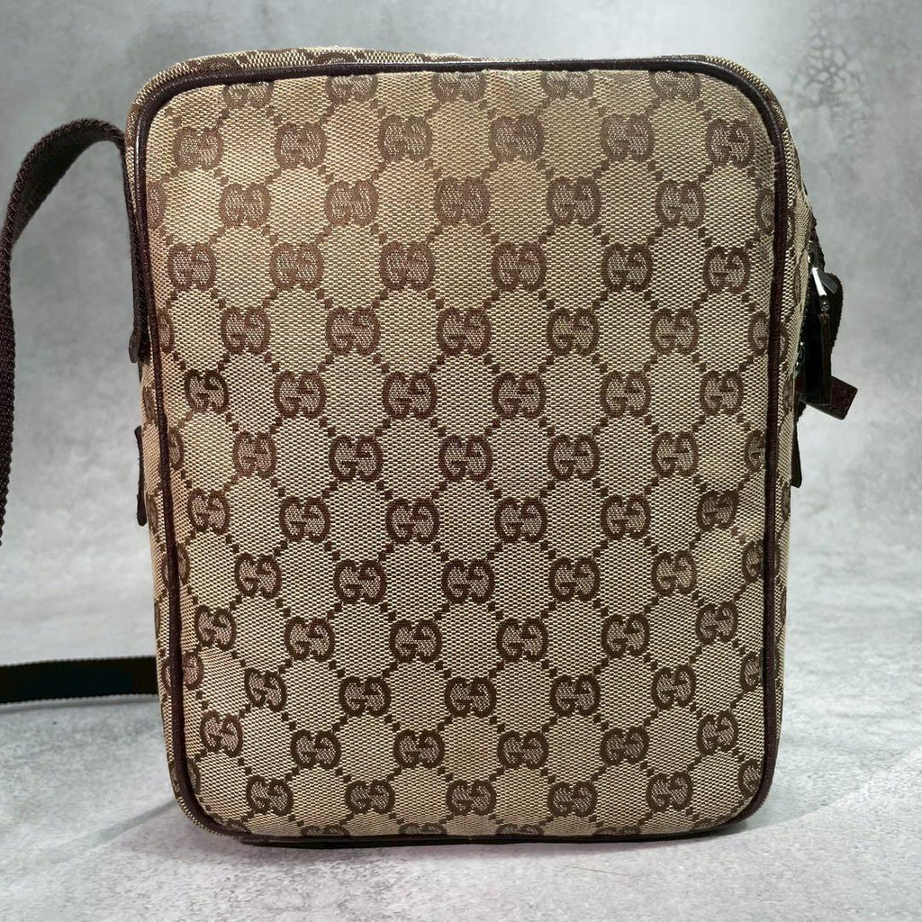 Gucci GG Shoulder Bag Brown Logo Leather Canvas — view 3