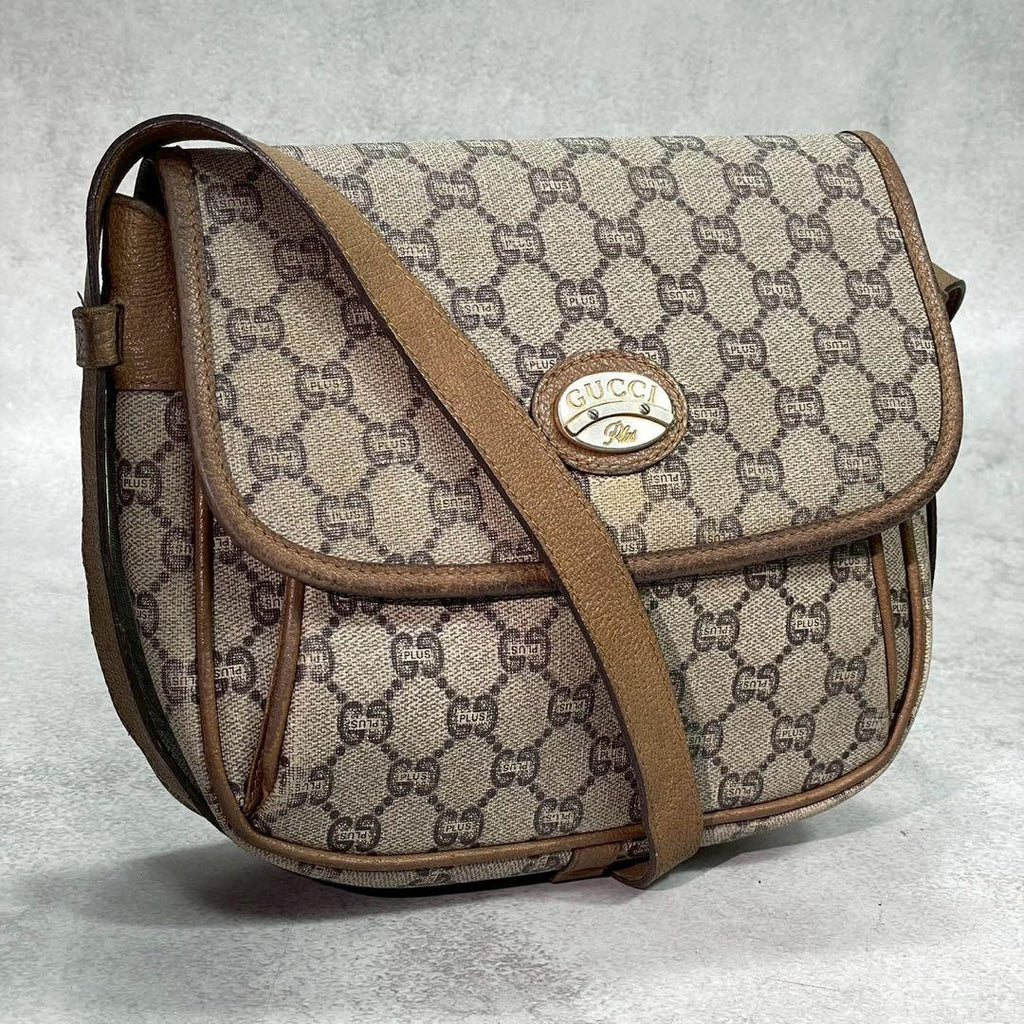 Gucci GG Shoulder Bag Brown Beige Leather Logo