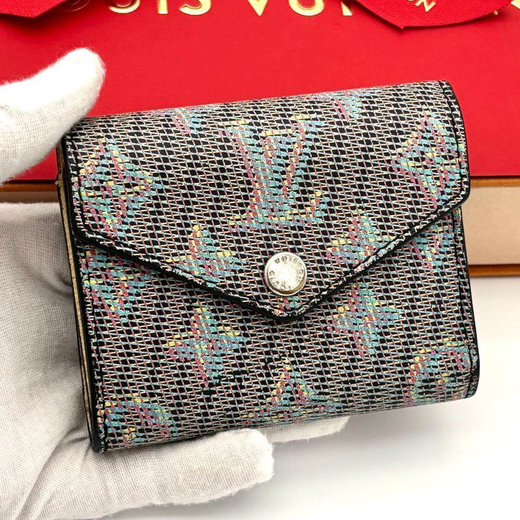 Louis Vuitton Monogram LV Pop Portefeuille Zoe Wallet