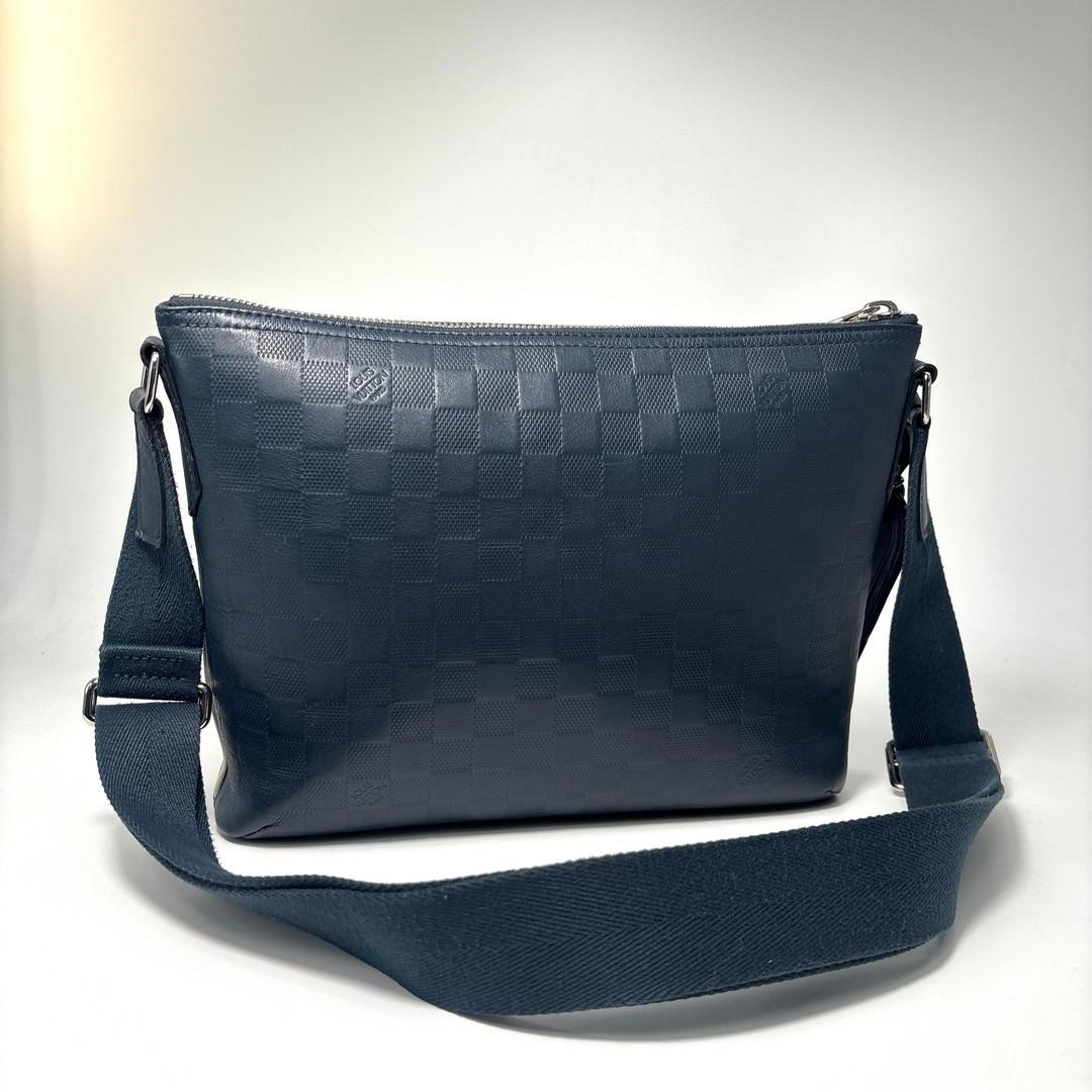 Louis Vuitton Super Cup Damier Infini Shoulder Bag — view 5