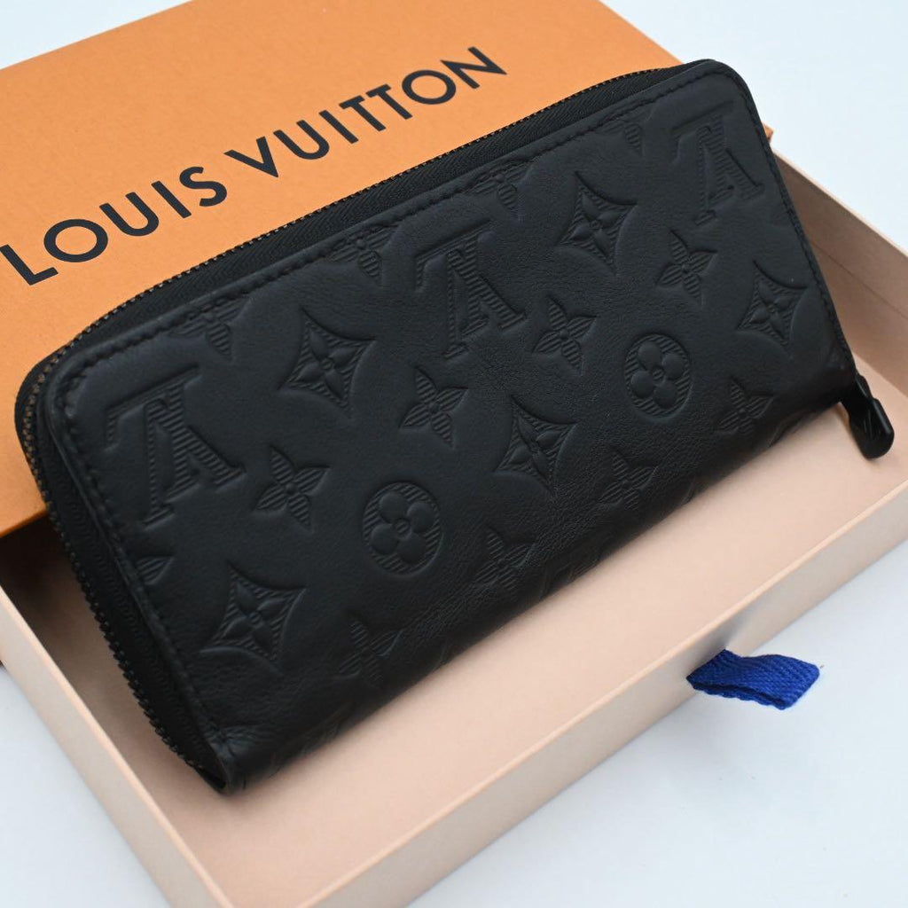 Louis Vuitton Monogram Shadow Horizontal Wallet Black — view 2