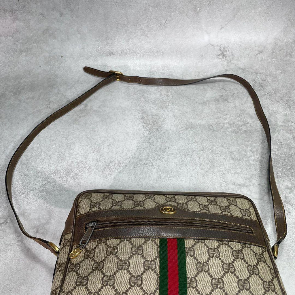 Gucci GG Sherry Line Shoulder Bag Brown Leather — view 4