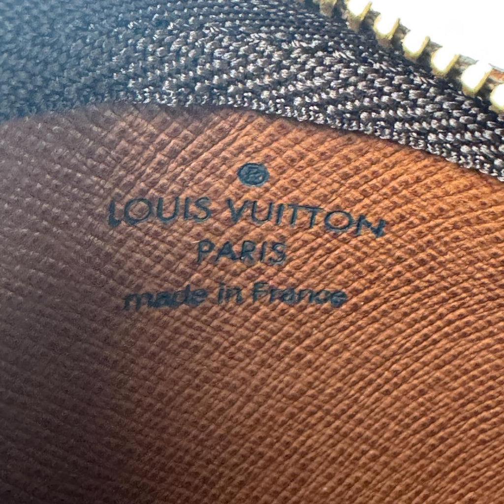 Louis Vuitton Monogram Pochette Cles Coin Case — view 8