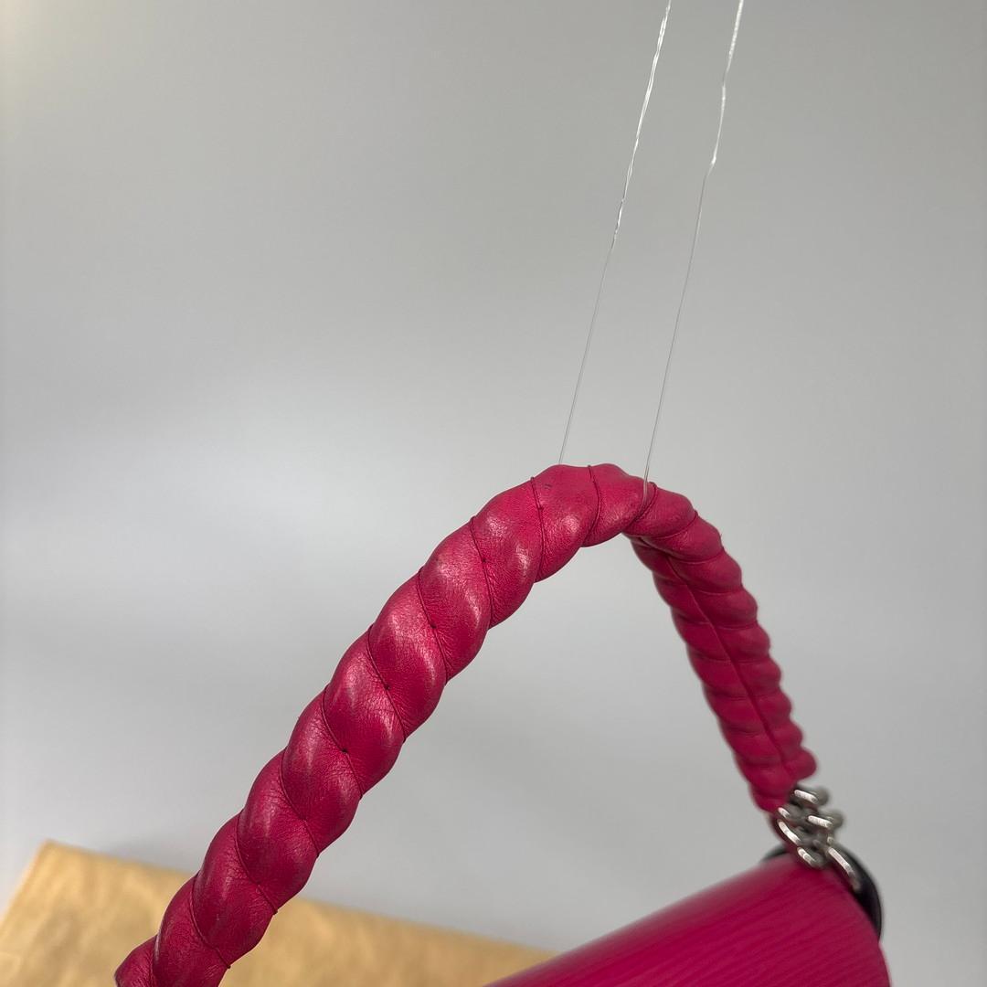 Louis Vuitton Super Crossbody Shoulder Bag Epi Luna — view 6