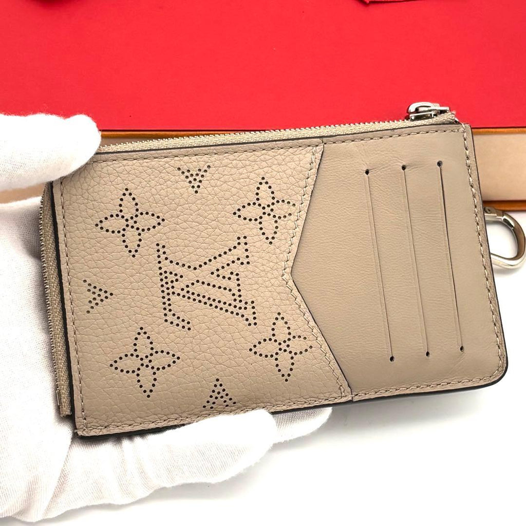 Louis Vuitton Wallet Monogram Mahina Card Holder Recto Verso — view 2